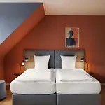 La Pergola 3*
