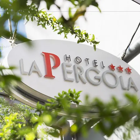 La Pergola Готель 3*